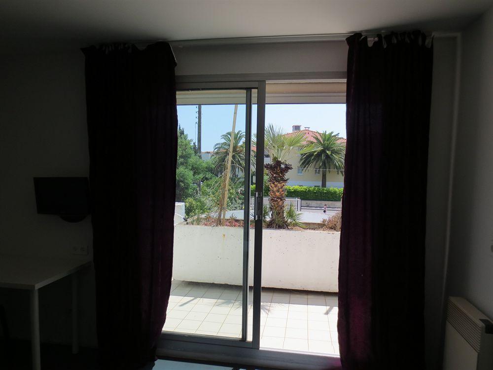 Hotel Sable Et Soleil - Port, Plage Et Jacuzzi Prive Frejus Exterior photo